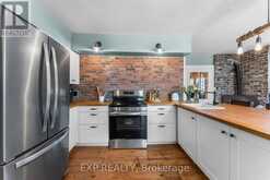 59 HIGH STREET | Georgina Ontario | Slide Image Fifteen