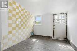 502 SALEM AVENUE N | Toronto Ontario | Slide Image Seventeen