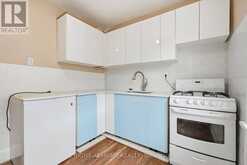 502 SALEM AVENUE N | Toronto Ontario | Slide Image Thirty-three