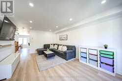 2278 BUR OAK AVENUE | Markham Ontario | Slide Image Five