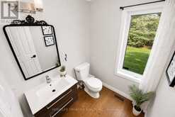 17 BRIDLE PATH | Puslinch Ontario | Slide Image Thirteen