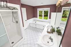 17 BRIDLE PATH | Puslinch Ontario | Slide Image Fifteen