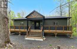 44 SUNNYSHORE PARK DRIVE | McKellar Ontario | Slide Image Four