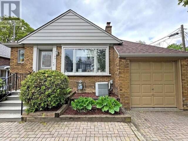 3 KENRAE ROAD Toronto Ontario, M4G 1X9 - 5 Bedrooms Home For Sale