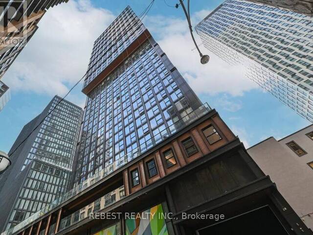 1903 - 82 DALHOUSIE STREET Toronto Ontario, M5B 0C5 - 3 Bedrooms Condo For Sale