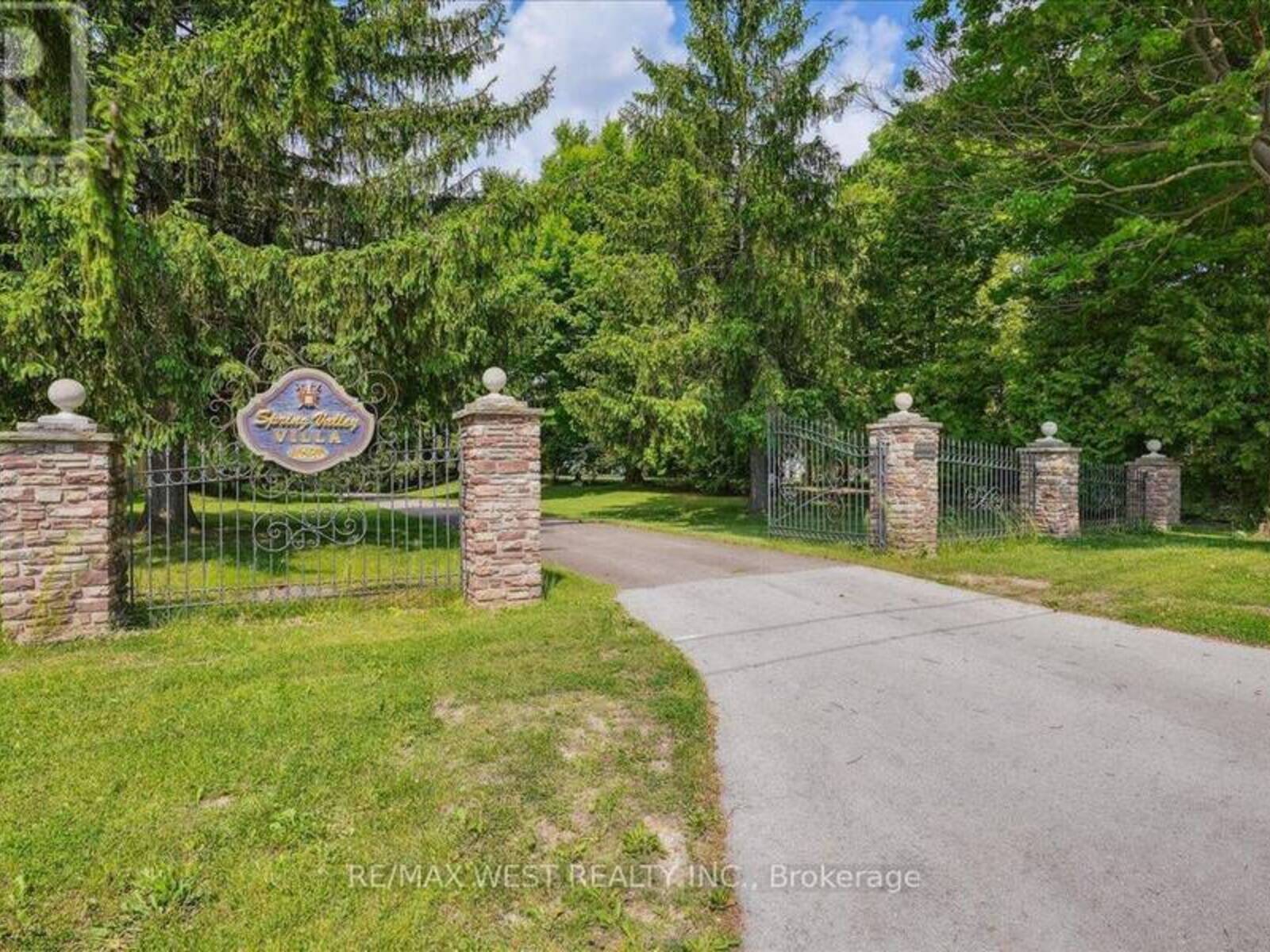 1630 PELHAM STREET, Fonthill, Ontario L0S 1E3