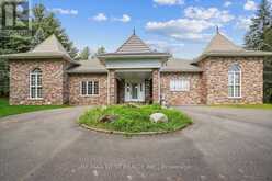 1630 PELHAM STREET | Fonthill Ontario | Slide Image Two