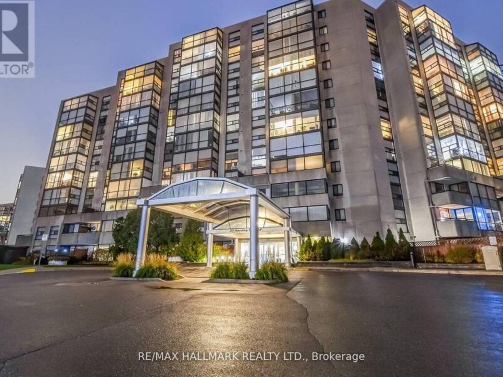 1211 - 20 HARDING BOULEVARD W, Richmond Hill, Ontario L4C 9S4