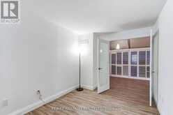 1211 - 20 HARDING BOULEVARD W | Richmond Hill Ontario | Slide Image Seventeen