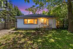 3 AUBREY AVENUE | Richmond Hill Ontario | Slide Image Three