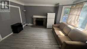 102 DALEWOOD AVENUE | Hamilton Ontario | Slide Image Four