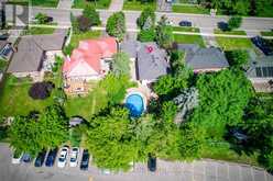 598 WILDWOOD DRIVE | Oakville Ontario | Slide Image Four