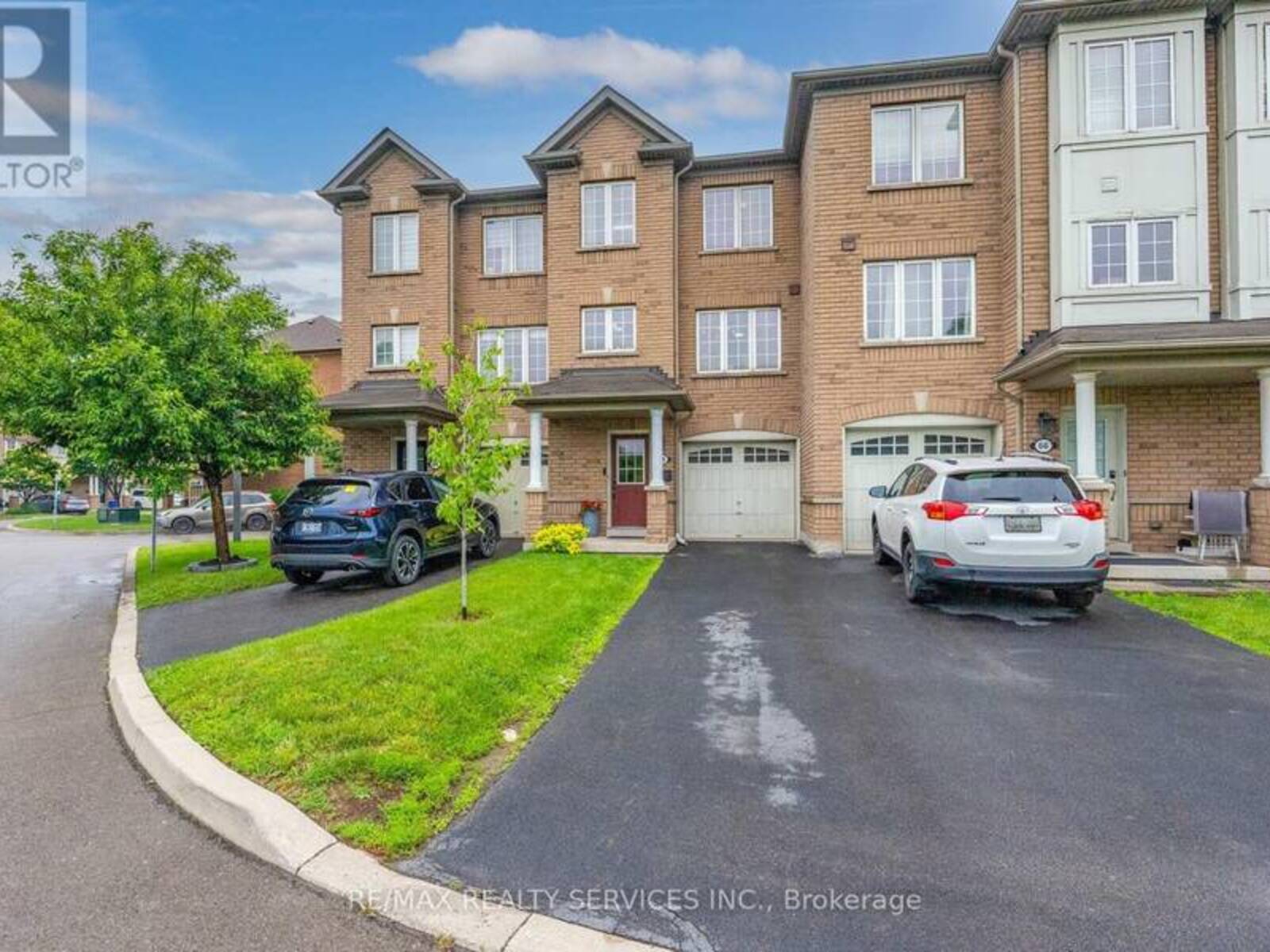 65 - 470 BEACH BOULEVARD, Hamilton, Ontario L8H 6X2