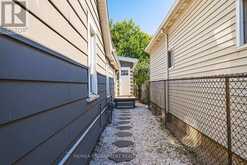 24 ROWANWOOD STREET | Hamilton Ontario | Slide Image Twenty