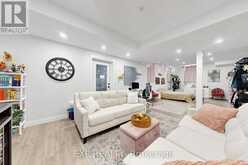 9 BACKHOUSE DRIVE | Richmond Hill Ontario | Slide Image Forty
