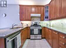 24 CONNAUGHT LANE | Barrie Ontario | Slide Image Twelve