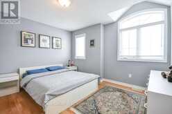 24 CONNAUGHT LANE | Barrie Ontario | Slide Image Eighteen