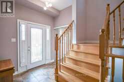 24 CONNAUGHT LANE | Barrie Ontario | Slide Image Three