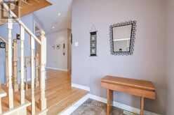 24 CONNAUGHT LANE | Barrie Ontario | Slide Image Four