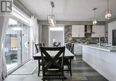 8 OLIVER'S MILL ROAD | Barrie Ontario | Slide Image Eight