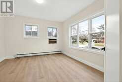 1012 NORTH SHORE BOULEVARD E | Burlington Ontario | Slide Image Nineteen