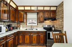19 LANTOS COURT | Toronto Ontario | Slide Image Nineteen