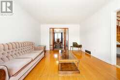 19 LANTOS COURT | Toronto Ontario | Slide Image Twelve