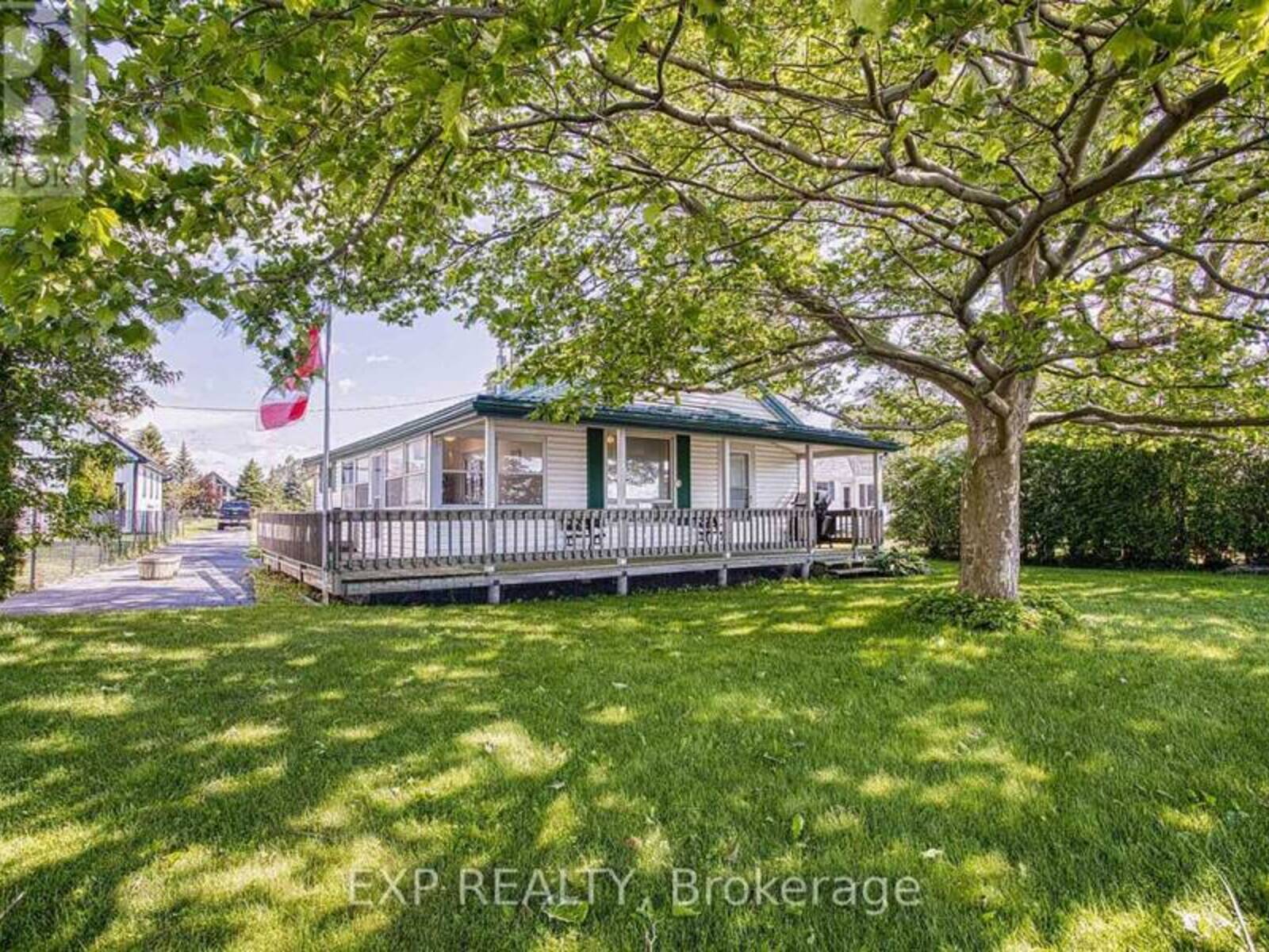 15 HORSESHOE BAY ROAD, Dunnville, Ontario N1A 2W8