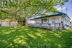 15 HORSESHOE BAY ROAD | Dunnville Ontario | Slide Image Two