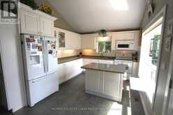 27 HILLCREST AVENUE | Kawartha Lakes Ontario | Slide Image Ten