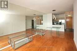 SPH22 - 600 QUEENS QUAY W | Toronto Ontario | Slide Image Ten