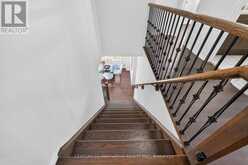 4 MIDHURST HEIGHTS | Hamilton Ontario | Slide Image Nineteen