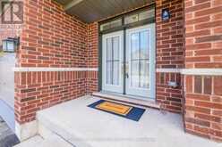 4 MIDHURST HEIGHTS | Hamilton Ontario | Slide Image Four