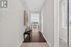 4 MIDHURST HEIGHTS | Hamilton Ontario | Slide Image Five