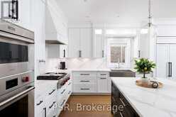 2040 BINGLEY CRESCENT | Oakville Ontario | Slide Image Eight
