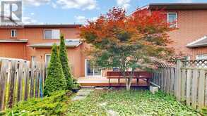 60 NOTTINGHAM DRIVE | Richmond Hill Ontario | Slide Image Thirty