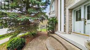 24 TODD ROAD | Ajax Ontario | Slide Image Four