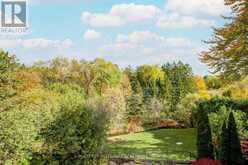 9 HIGHLAND COURT | Aurora Ontario | Slide Image Thirty-seven