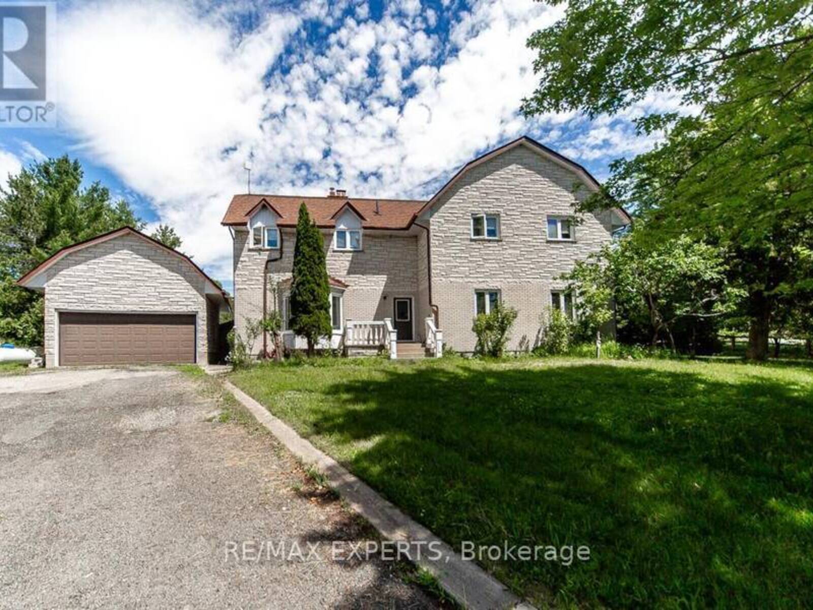 7440 17TH SIDE ROAD, Schomberg, Ontario L0G 1T0