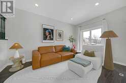 3 - 10 COX BOULEVARD | Markham Ontario | Slide Image Ten