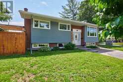 2601 NEEDHAM CRESCENT | Ottawa Ontario | Slide Image Two