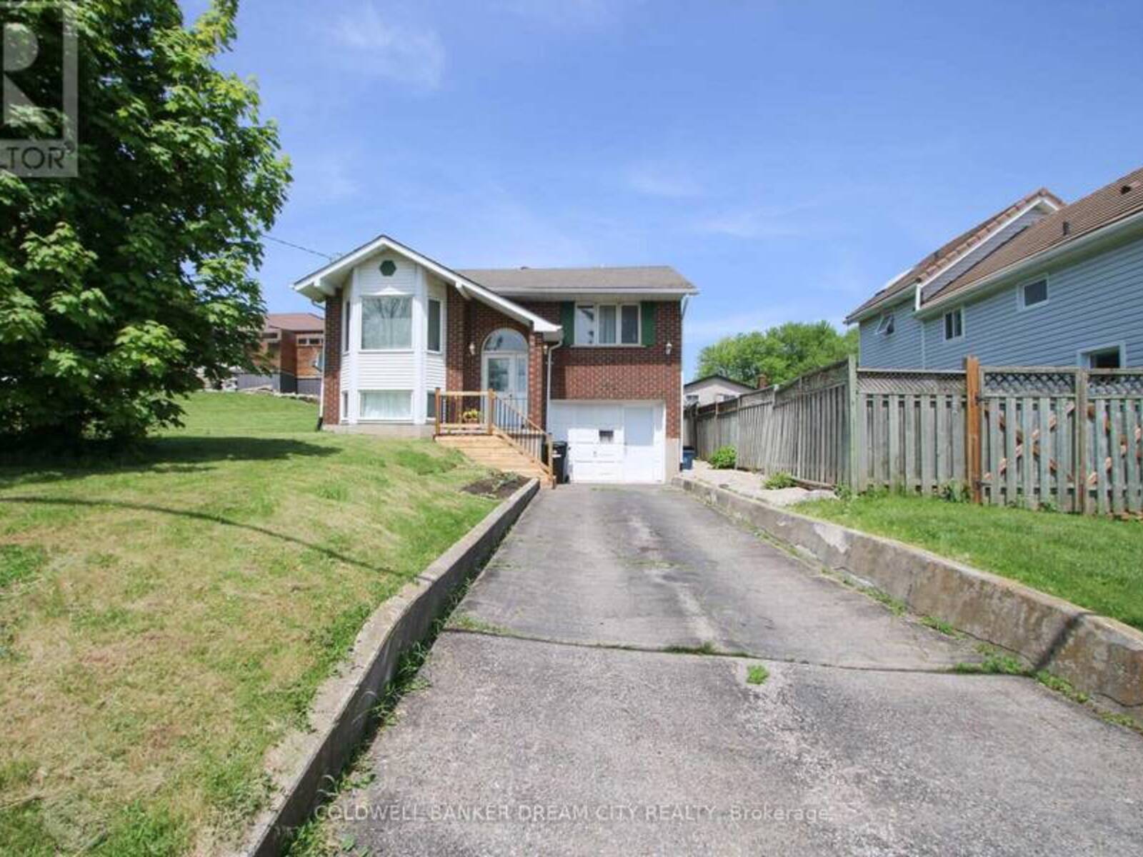 153 FISHER MILLS ROAD, Cambridge, Ontario N3C 1E1