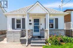 71 BELAND AVENUE N | Hamilton Ontario | Slide Image One