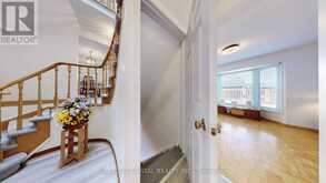 30 WINTERMUTE BOULEVARD | Toronto Ontario | Slide Image Twenty-three