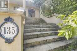 135 SPRUCE AVENUE | Richmond Hill Ontario | Slide Image Six