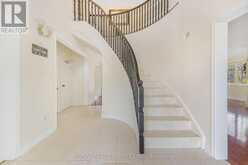 135 SPRUCE AVENUE | Richmond Hill Ontario | Slide Image Seven