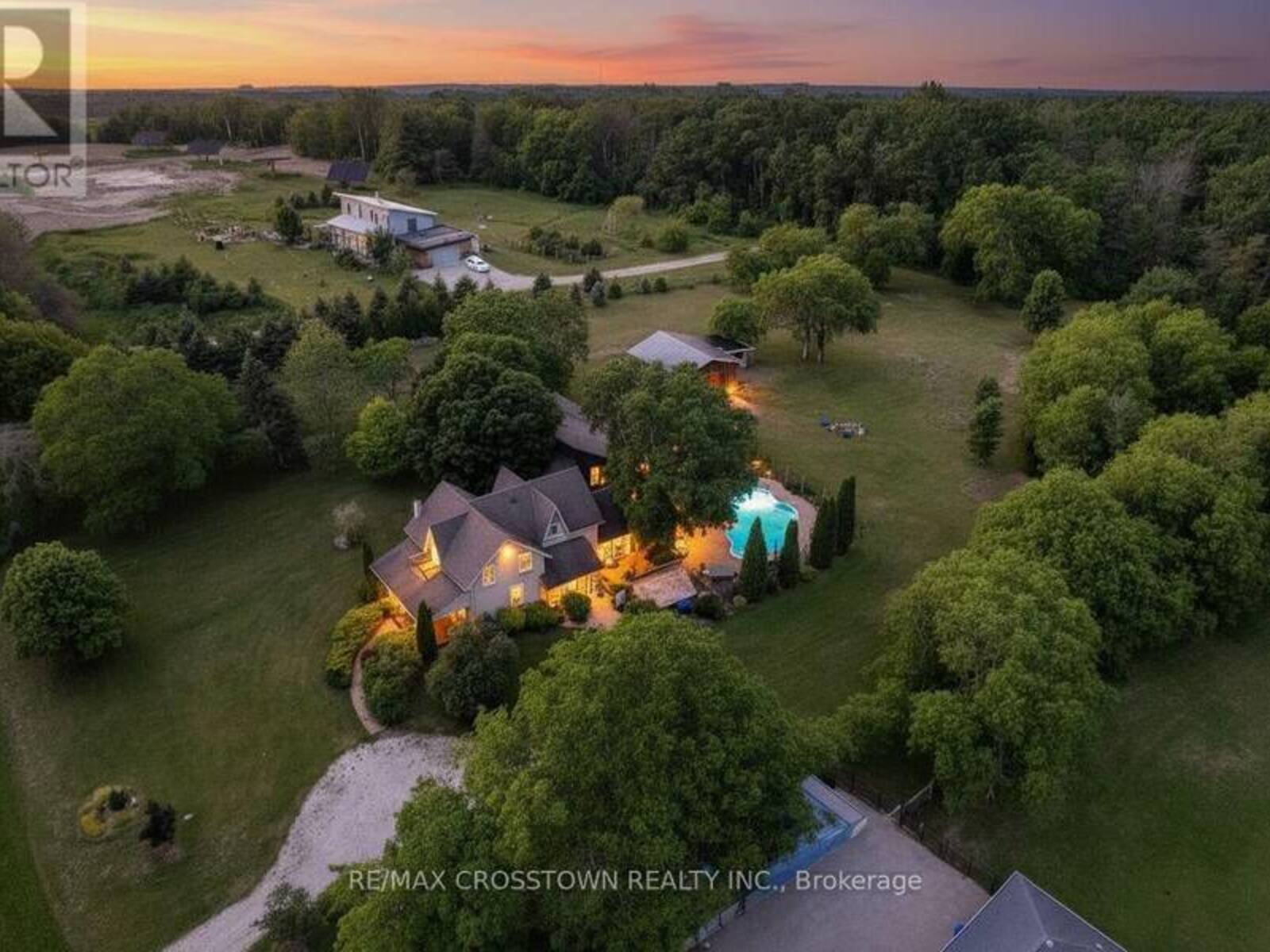 3904 CONCESSION 12 SUNNIDALE SIDE ROAD, Stayner, Ontario L0M 1S0