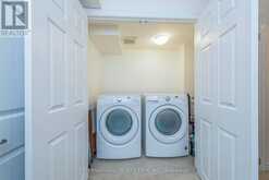 99 HUGUENOT ROAD | Oakville Ontario | Slide Image Thirty-one