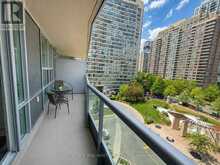 607 - 33 ELM DRIVE W | Mississauga Ontario | Slide Image Ten