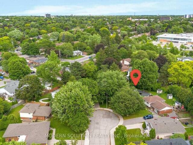 108 FASSETT COURT Hamilton Ontario, L9G 4E7 - 3 Bedrooms Home For Sale